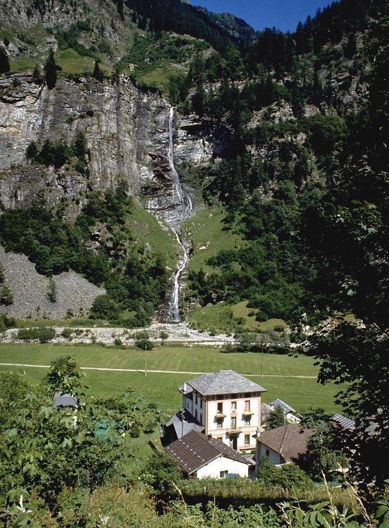 Hotel La Cascata Augio Экстерьер фото