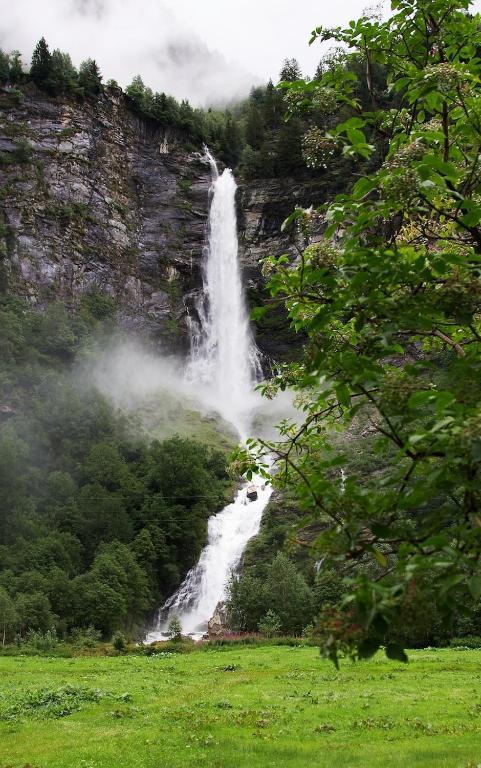 Hotel La Cascata Augio Экстерьер фото